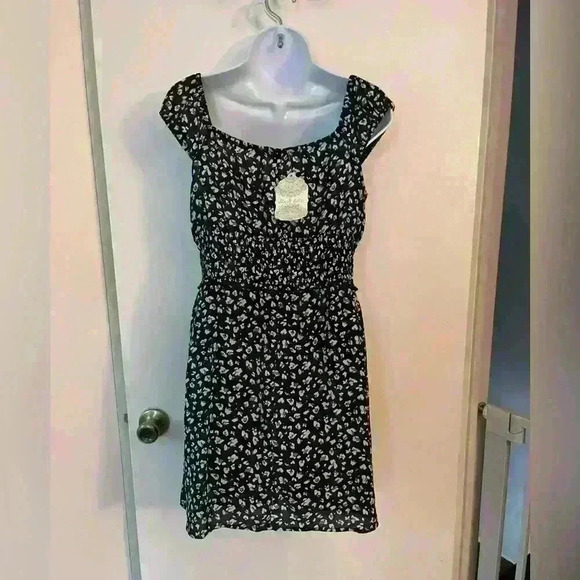 Altar’d State Mini Sundress - Picture 2 of 3